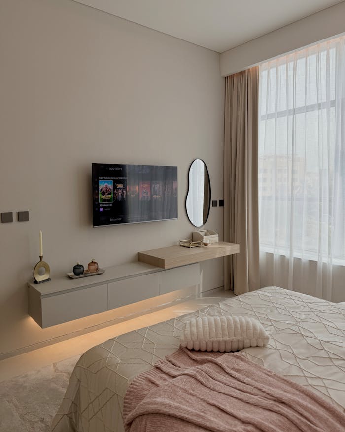 gallery-3 Stylish modern bedroom interior featuring minimalist design with cozy elements.